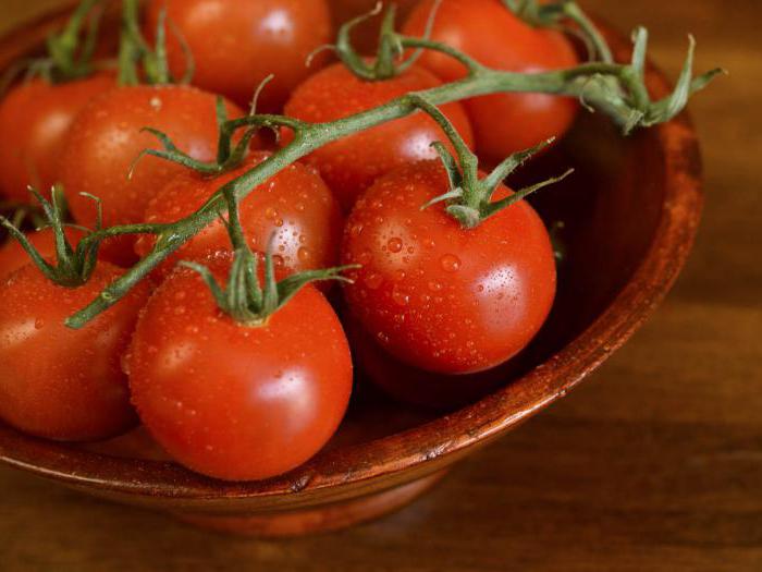 da quale età puoi dare il tuo bambino pomodori