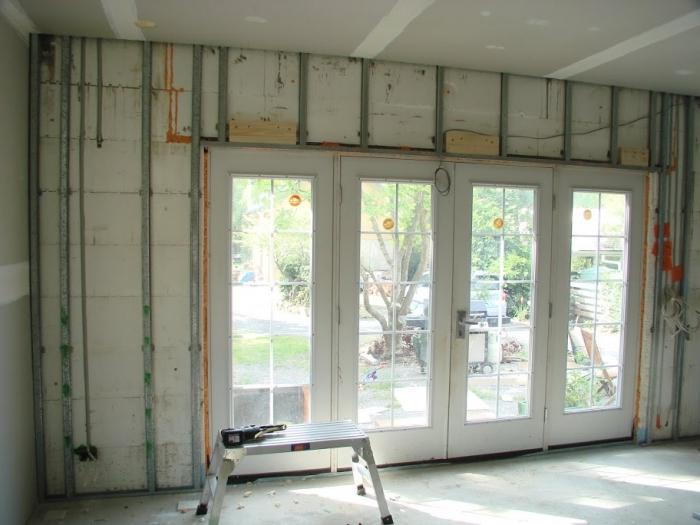 Come livellare le pareti con cartongesso durante le riparazioni degli appartamenti?