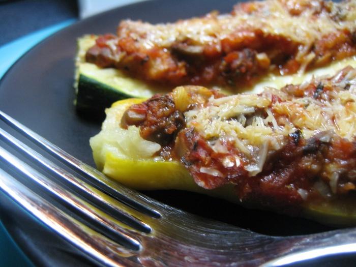 Zucchine nel multivarquet, ripiene di riso, carne o verdure