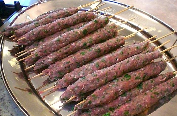 Lulya-kebab in padella