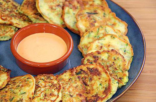 Pancakes con zucca e formaggio e aglio: ricette semplici