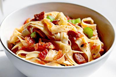 Pasta con pancetta - gusto italiano con accento russo