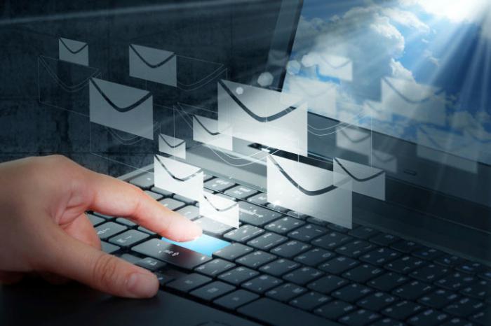 come inviare e-mail dall'indirizzo di qualcun altro