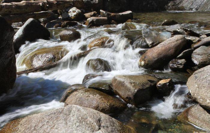 La cascata di Corbu è un fenomeno naturale straordinario