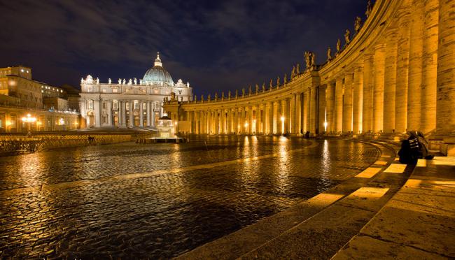 La capitale del Vaticano - un posto interessante nel cuore di Roma