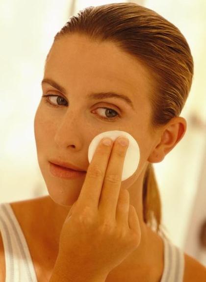 Lozione salicilica - un rimedio efficace per l'acne e comedoni